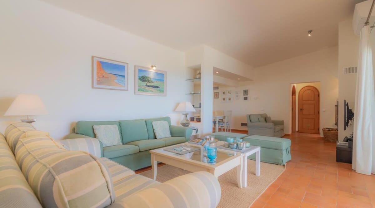 Villa Prado - Beautiful Beachfront Villa 알부페이라 외부 사진