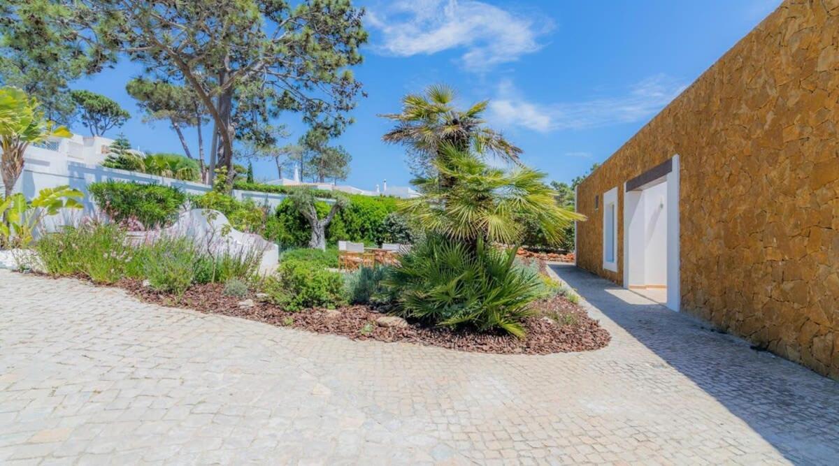 Villa Prado - Beautiful Beachfront Villa 알부페이라 외부 사진